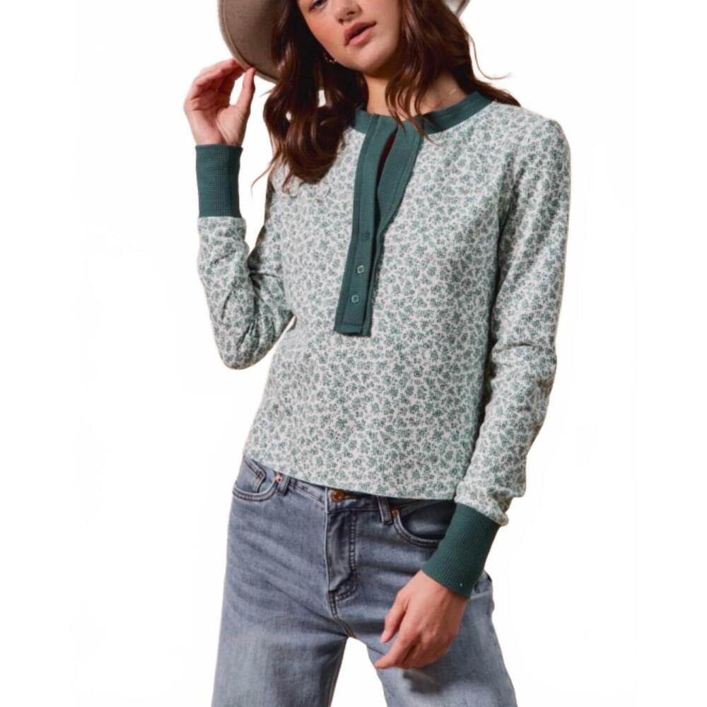 NEW SO ME fishers floral henley top in green